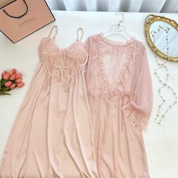 Women's Robe Butterfly Applique Nightgown Princess Style Robe Set Women Elegant Nightdress Long Loungewear Homewear Sexy Rayon Sleepwear