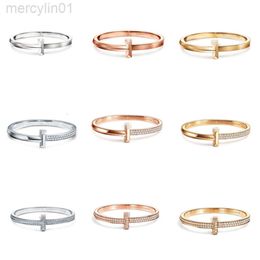 Designer Jewelry t Home Precision High Quality Wide Edition T1 Bracelet with Smooth Face and Diamond T-shaped Bracelet Popular New Style