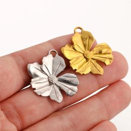 Charms 3Pcs/Lot 18K Plated Flower Stainless Steel Peach Blossom Pendant DIY Necklace Bracelet For Bohemia Earring Jewellery Making