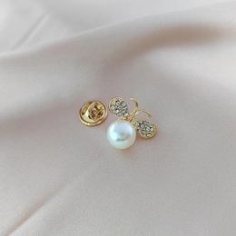 Brooches Fashion Rhinestone Pearl Bee Women Cute Exquisite Insect Scarf Buckle Female Fixed Clothing Accessories Breastpin