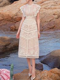 Casual Dresses In Women Crochet Lace Elegant Long Dress Niche Designe Pring/Summer Embroidery Floral Evening Going Out Clothing