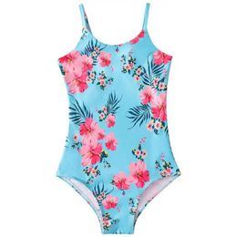 Jednoczęściowe nowe ldrens Swimsuit One Piece Bikini Little Girl Beach Swimsuit Blue H240508