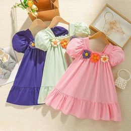 Sukienki dziewczynki Summer Ldren Ubrania kwiat Prosty kolorowy kolor sange bolesne sukienki dla dzieci