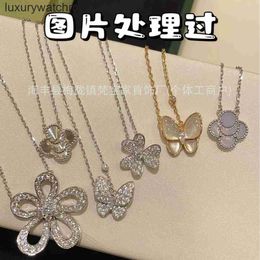 Vancleff High End jewelry necklaces for womens Necklace Big Flower Clover Necklace White Shell Butterfly Full Diamond Necklace Original 1:1 With Real Logo and box