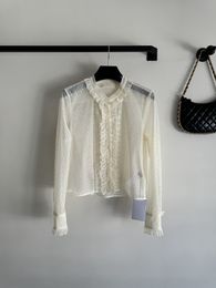 Lace shirt with water-soluble lace and wood ear edge decoration