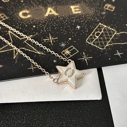 Boutique 18k Gold Plated Necklace Designers New Star Shaped Fashion Pendant Design Necklace High Quality Diamond Inlaid Necklace With Box Boutique Gift