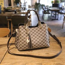 Shoulder Bags Bag For Women 2024 Luxury Designer Crossbody Leather Vintage Fashion Ladies Shopper Mahjong Plaid Big Handbags