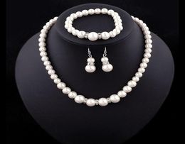 promotion Bride Jewellery of Creative imitation Pearl Necklace Bracelet Earrings 3 piece costume wedding jewerly Set1929216