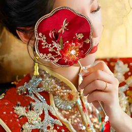 Chinese Style Products Round Polygon Fan Type Bride Bouquet Flower Chinese Style Crystal Pearls Bridal Mini Fan Xiuhe Accessories