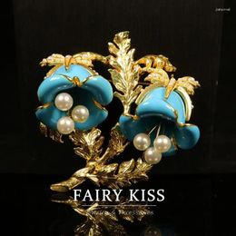 Brooches French Retro Elegant Sweet Fresh Exquisite Temperament Blue Bell Orchid Glass Pearl Brooch