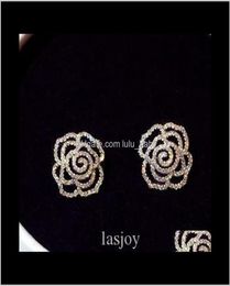 Super Glittering Ins Fashion Luxury Designer Diamonds Zircon Elegant Camellia Rose Flower Earrings For Woman Girls Gold Sqgov Vg0Q4134652
