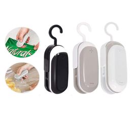 Handheld Portable Mini Sealing Machine Snack Food Storage Bag Clips Freshkeeping Plastic Bags Seal Household Heat Sealer3556512