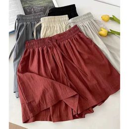 Women's Shorts GIDYQ Summer Folding Ice Silk Shorts Womens Korean T-shirt Loose Wide Leg Pants Fashion Casual Womens High Waist Shorts New Y240504