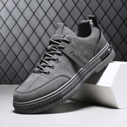 2024 Designer casual shoes men women black white gray mens work shoes trainers sports outdoor breathable sneakers GAI