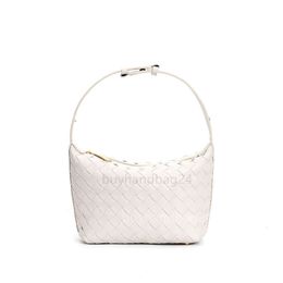 New Straddle Botteag Bag Women Event Bags Venetas Wallace Woven Celebrity Style Handheld Small Single Shoulder Purse Womens 2024 LPR5