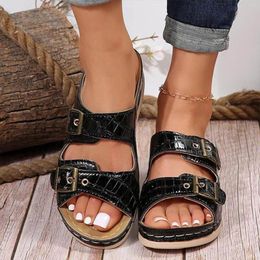 Sandals European American Slippers Shiny Snake Patterned Leather Double Broadband Fish Mouth Open Toe Casual Beach Shoes