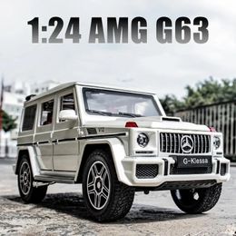1 24 AMG G63 model car zinc alloy pull-back toy car with sound and light suitable for children boys and girls as gifts 240506
