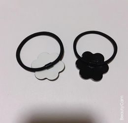 4CM Fashion black and white acrylic flower head rope C hair ring rubber band hairpin for ladies favorite headdress jewelry accesso8917463