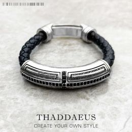 Brandneues Lederarmbandkreuz, Europa Sterling Sier Rebel Casual Fashion Schmuck Geschenk für Männer Frauen Liebhaber