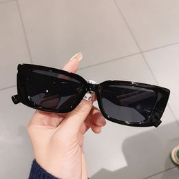 Retro White Rectangular Sunglasses Women 2021 Trendy Brand Designer Shades Small Frame Sun Glasses Female Sexy Oculos UV400 169Q