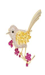 Brand Korean Christmas luxury cute bird highend brooch temperament women shiny zircon 18k gold brooch sweater coat pins accessori9371516