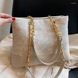 Evening Bags Niche Design Casual Fashion Shoulder Bag Luxury Chain Hand Carrying Large Capacity Tote Women