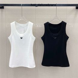 Tank Top White Women Crop Embroidery Sexy Womens Tops t Shirts Knits Tees Regular Cropped Sport Woman Vest Yoga Designer Solid Colour l 0N7F