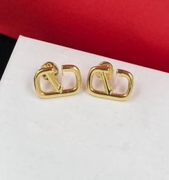 Brand Letter Earrings Ears Studs Geometric Rectangle Stud Earrings Party Wedding Lovers Gift Engagement Jewelry5530281
