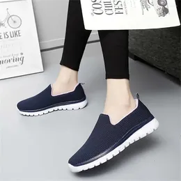 Casual Shoes Number 40 Flat-heeled Sneakers For Women Flats Big Size Ergonomic Girl Sport Mobile Temis Model