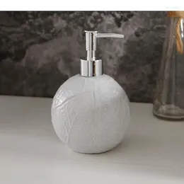 Liquid Soap Dispenser Pure White European Style Ball Ceramic Lotion Bottle Portable Multifunction Bathroom Accessories Shampoo