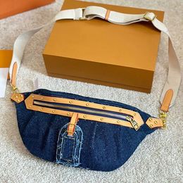 Men Waist Bag Wallet Designer Belt Bag Chest Bag Unisex Fanny Packs Designer Women Denim Bumbag Classic Letter Cross Body Purse Zipper Qbee