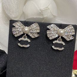 Classic Designer Earrings Pearl Diamond Earrings Brand Letter Studs High-end Copper Earring Vogue Women Wedding Jewellery Birthday Gift Fashion Accessory
