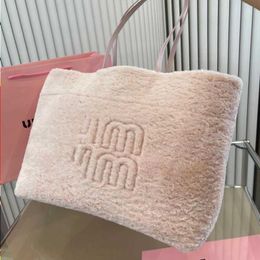 10A Fashion Original Limited Bag M-u Family Tote Design Candy Color Bags Fur One Cute Japanese Shoulder Atnod