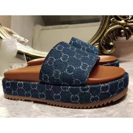 Women's Sandals, Designer Sandals, Slippers, Fashion Luxury, Floral Slippers, Leather and Rubber Flats, Sandals, Summer Beach Shoes, Loafers, Bottoms, Slippers