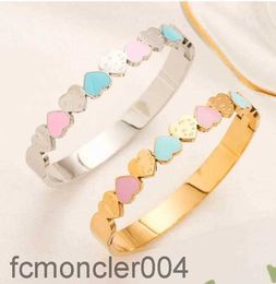Fashion Brand Designer Letters Bracelets Cute Love Heart Gold Plating Staiess Steel Lucky Cuff Bangles Women Girls Wedding Party Jewellery Gift HZ0L