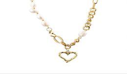 Natural Baroque Pearl Love pendant necklaces Female Stitching Ins Trendy Hip Hop Clavicle Chain Small Design Versatile Necklace2961212