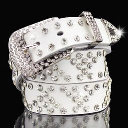 Designer de luxo de moda Sparkling lindo diamante de zircão de cristal Flor mulher cinto de couro 110cm 3 6 pés 209k