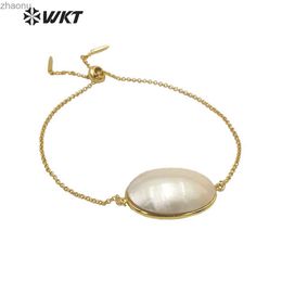 Chain WT-MPB085 Wholesale Fashion Gold Plated Bullet Chain with Sparkling Plum Shell Womens Wedding Decoration XW