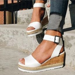 Bayanlar retro roman sandalet moda açık ayak ayak bileği platformu kama ayakkabıları yaz dip 240426