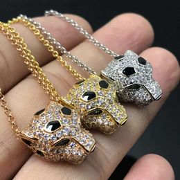 Halskette Designerin für Frau Cartera Luxuswagen Halskette Kajia 925 rein versilberte 18K Gold Voll Diamant Leopard Head Halskette Emerald Leopard Anhänger Personali