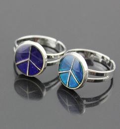 Whole 50pcsLOT Amazing Colour Changing Emotion Temperature Changeable Peace Sign Mood Rings for men women039s Gifts MR804645387