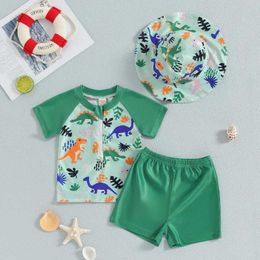 Due pezzi per bambini e bambini in 3 pezzi set da bagno a 3 pezzi per bambini a maniche corte a maniche per dinosauro costume da bagno con tuta da surf con cappello da sole H240508