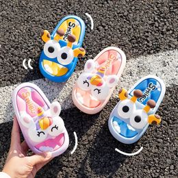 Cartoon Childrens Slippers Nonslip Big Eyes Giraffe Boys and Girls Home Thick Bottom Soft Wear Outdoor 240509