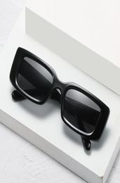 Sunglasses Designer Small Size Large Frame Rectangular Women Fashion1238744