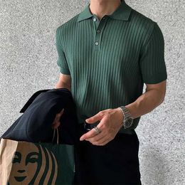 Men's T-Shirts Summer Mens Vintage Knitted Polo Shirt Striped Solid Colour Thin Comfortable Short Seven Piece T-shirt 2024 New H240508