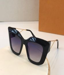 1225 Sunglasses For Women Fashion Cat Eye Simple Designer UV 400 Lens Coating Mirror Lens Color Plated Frame Come With Package5347316