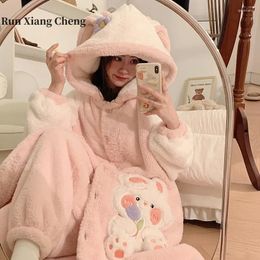 Women's Sleepwear Runxiangcheng 2024 Autumn/Winter Coral Plush Thickened Soft Skin Friendly Cartoon Casual Pyjamas Free Of