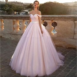 Różowa sukienki ślubne księżniczki z ramiennej tiulowej spódnica
