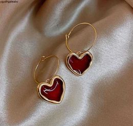 Stud 2024Summer New Fashion Retro Trend Red Heart Simple Delicate Elegant Ladies Earrings Luxury Birthday Gift 0FUF