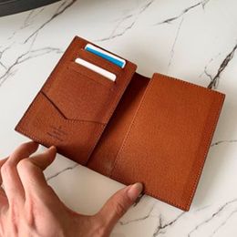 New Luxury Leather Designer Passport Holder Women's and Men's Credit Card Business Holder Travel Wallet 2967